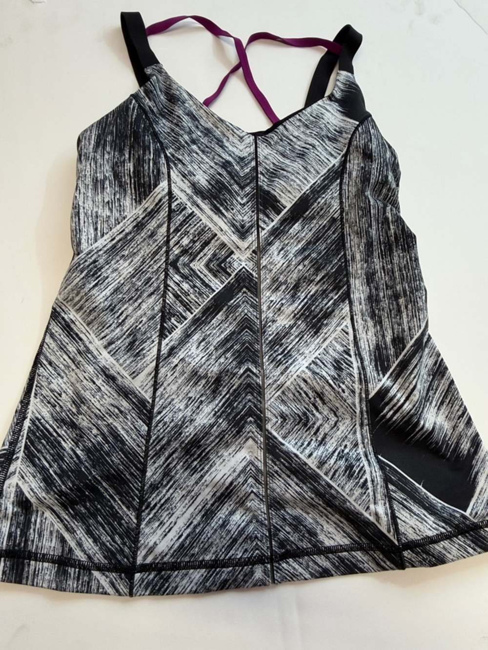 Lululemon tank